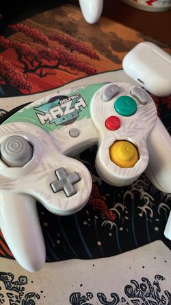 Custom GameCube Controller Delfino Maza 2023