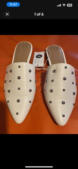 Target Womens White Sandal Point Toe Silver Stud Slide Size 10 Retail $24.99