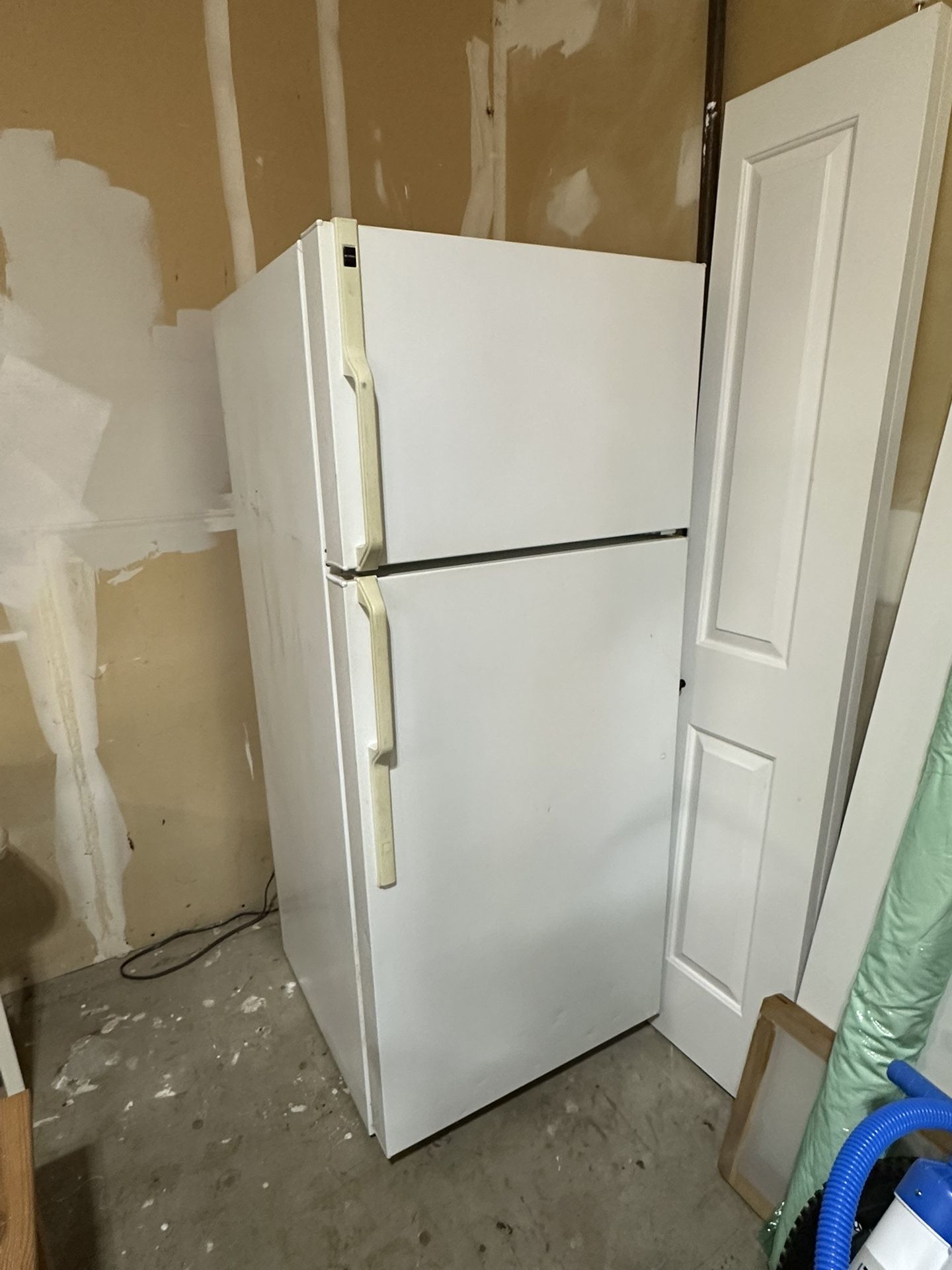 Hot Point Refrigerator