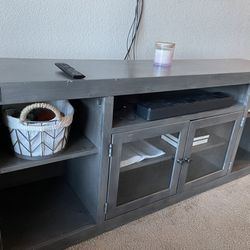 Living Room Furniture/TV Stand