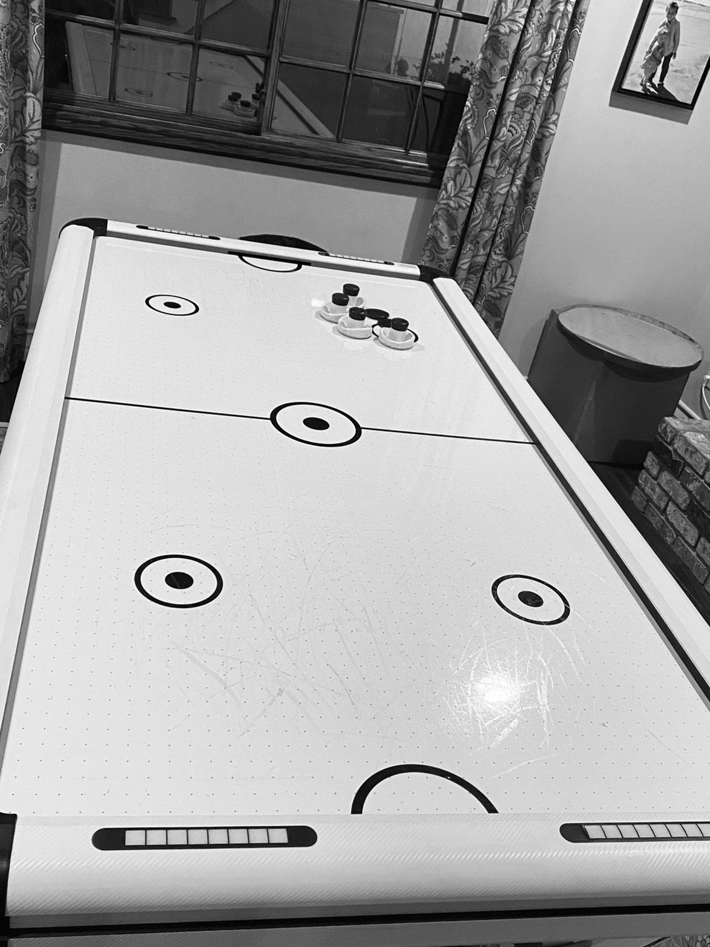 Air Hockey Table