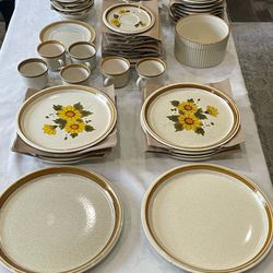1970s vintage Mikasa Stone Manor 'Melissa' pattern dinnerware set. Made in Japan 52 Total pieces