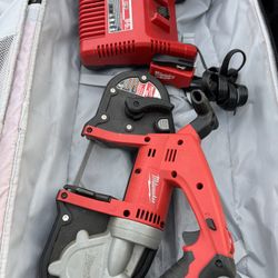 Milwaukee M18 Band Saw