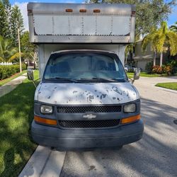 2014 Chevy Express Box Truck 4 Sale!!