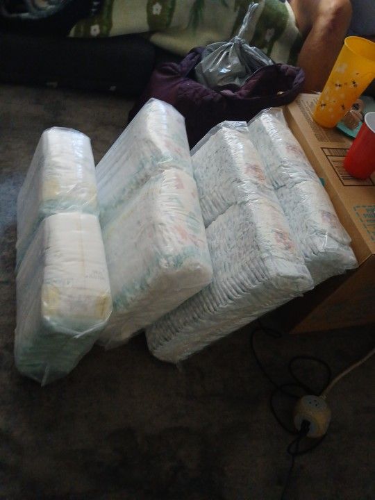 Pampers Size 3&4