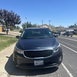 2017 Kia Sedona Lx