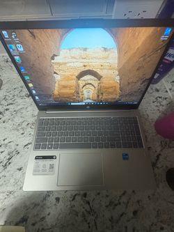 HP 15.6 inch Windows 11 Pro Laptop Intel Core i3-N305 32GB RAM