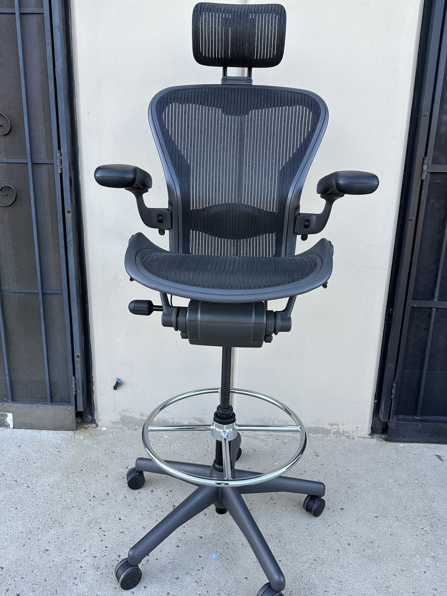 Herman Miller Aeron Drafting Stool Fully Adjustable With Headrest
