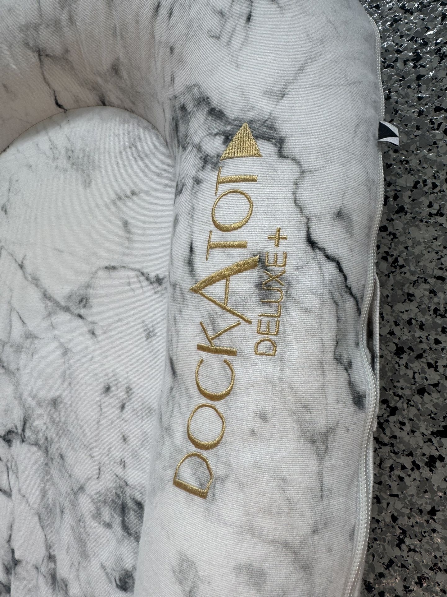 Dockatot(s)