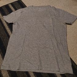 Gap Gray Pocket T-shirt