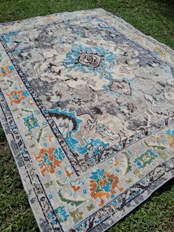 VERY NICE 8 BY 10 AREA RUGS