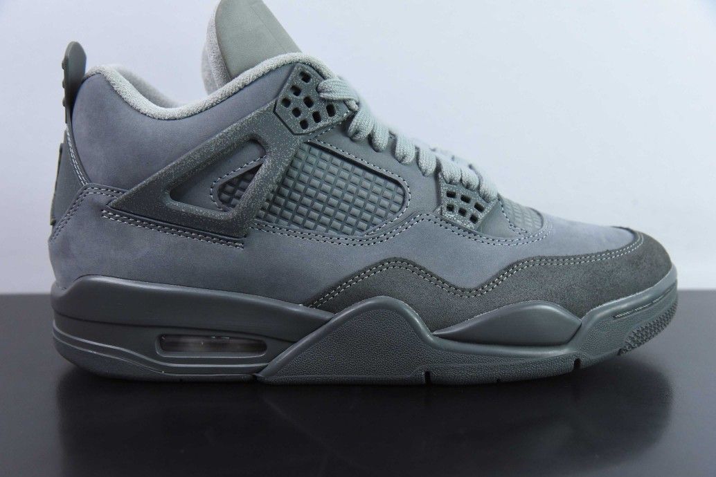Air Jordan 4 Retro SE 'Wet Cement' 2