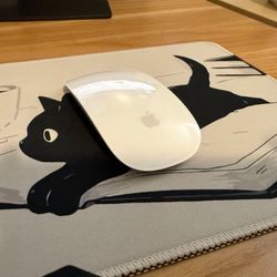 Apple Mouse