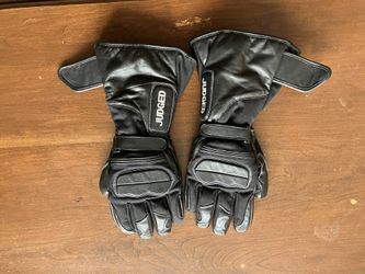 Judged Ski mobile Gloves