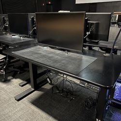 ⚡ Complete Workstation Setup – Mac mini + 4K LG Monitor + Autonomous Standing Desk