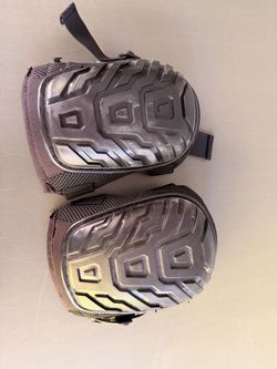 Professional Gel Knee Pads for Work with Soft Foam and Gel Cushion — Heavy Duty Cap, Reinforced Adjustable Straps, Military Grade Rivets and Built-in