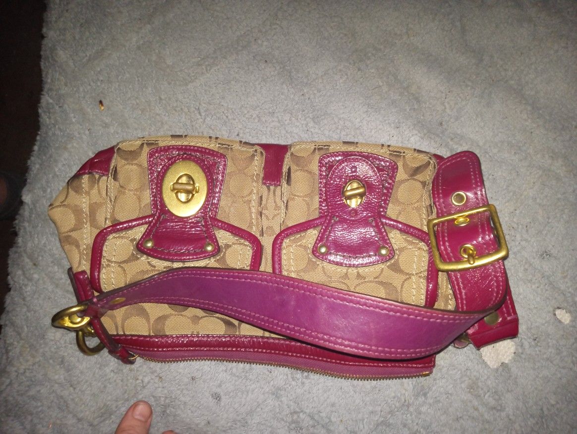 Ladies Coach Handbag