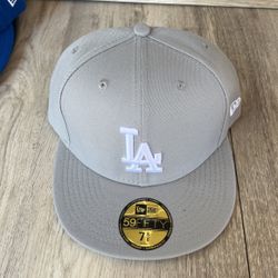 Los Angeles Dodgers New era fitted hat 🧢