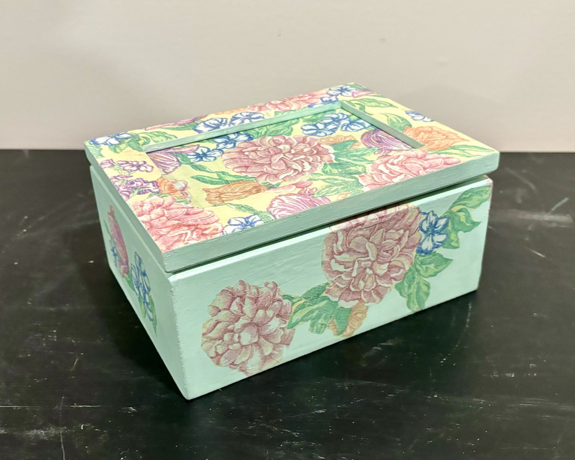 Light Green Floral Painted Vintage Jewelry Box