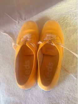 Keds converse shoes size 7