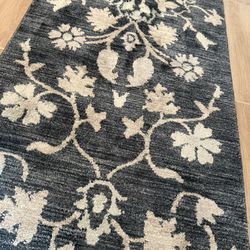 Runner 30 in X 96 in 