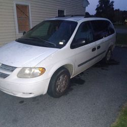 2005 Dodge Grand Caravan