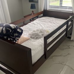 Bomper Bed Only The Bottom W Door In The Bottom
