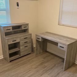 Office/Bedroom Desk/Storage