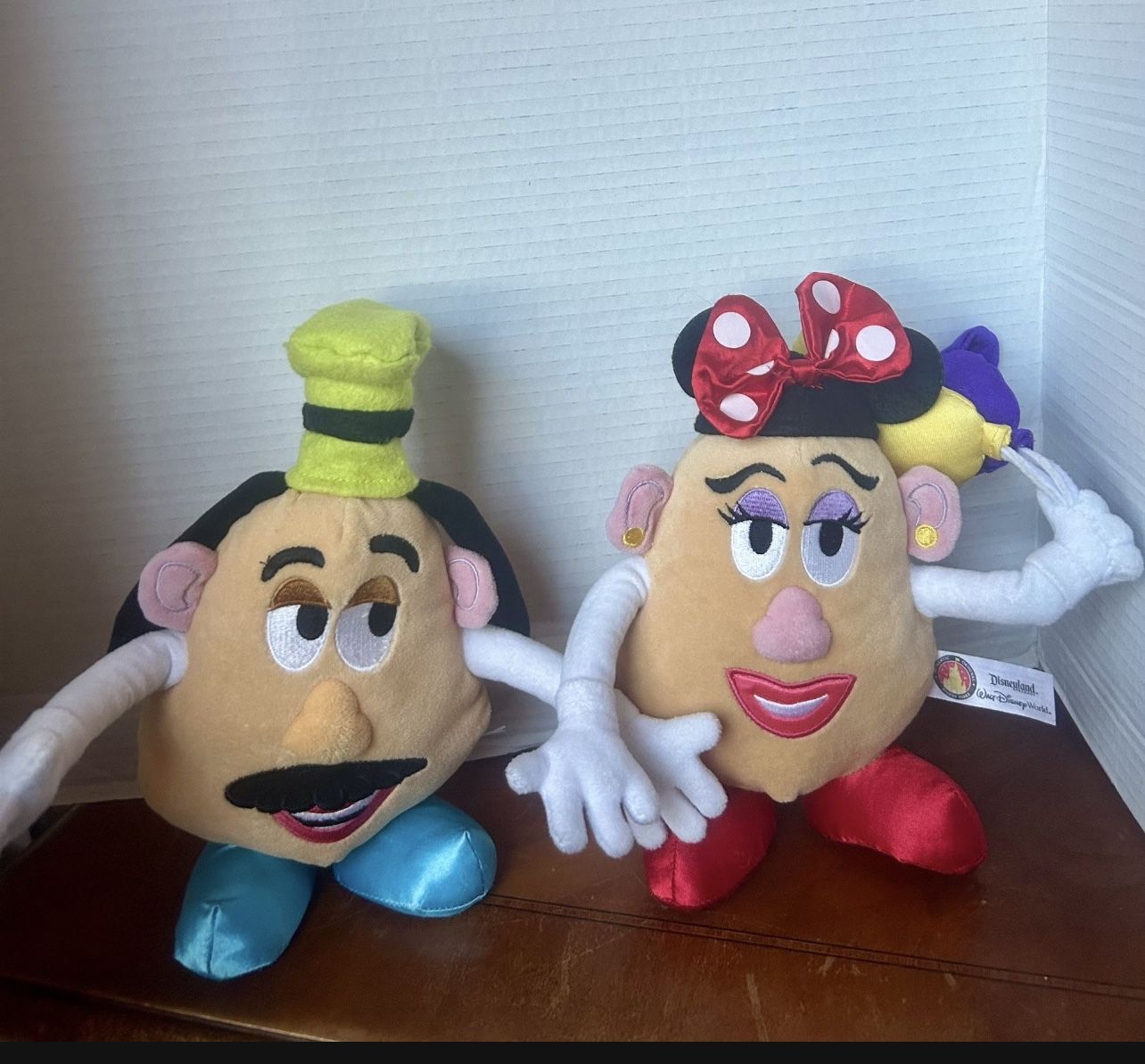 Toy Story Disney Parks Disneyland 2009 Mr. and Mrs. Potato Head Plush Set