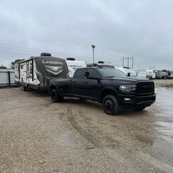 Rv Camper / Flatbed / Boat Transport 