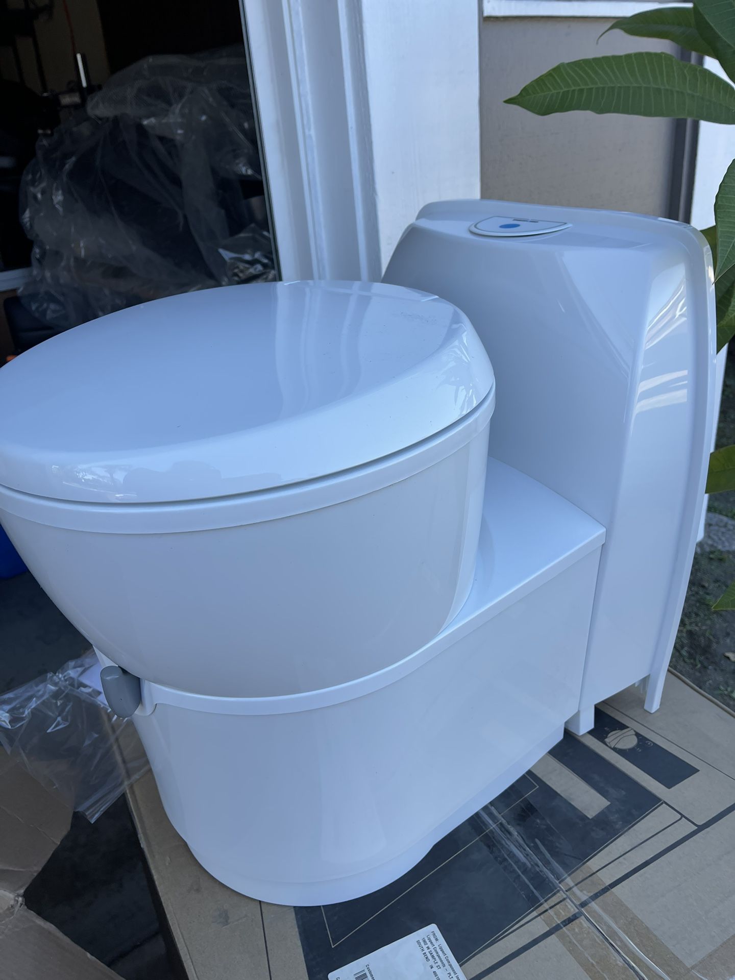 RV Toilet / Cassette Toilet C220 Series