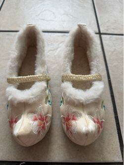 Girl shoes size 1