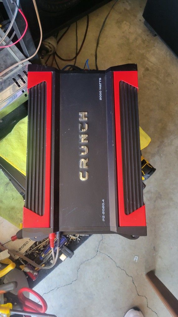 Crunch 4 Channel Amp 2000 Watts