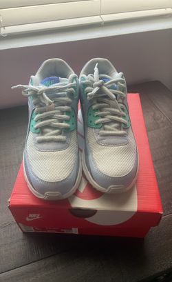 Youth Air Max 90 Size 4Y