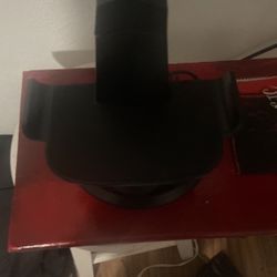 Oculus Stand With Ear Phone 