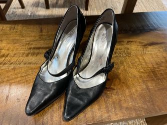 Kenneth Cole Heels