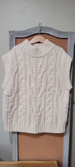 Sweater vest