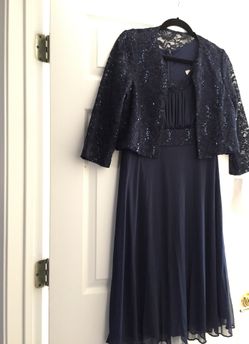 Large royal blue dress size large perfect condition never wear it