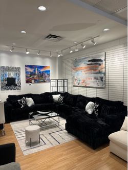 Brand new XL couch - fast delivery - only $49 down!