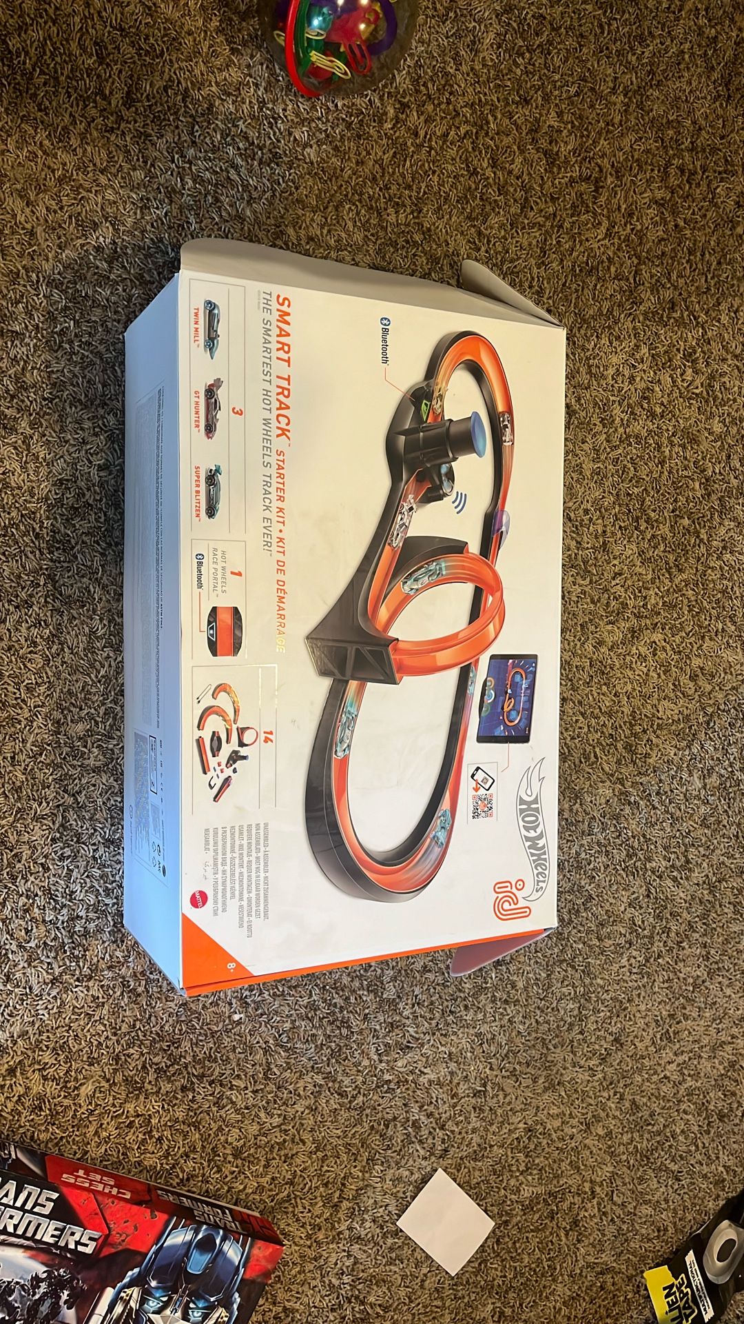 Hot Wheels ID smart track and all three included Cars