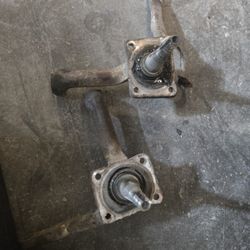 1965/666 Mustang Spindles For Inline 6