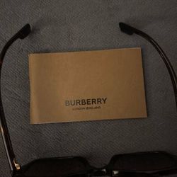 BURBERRY SUN GLASSES