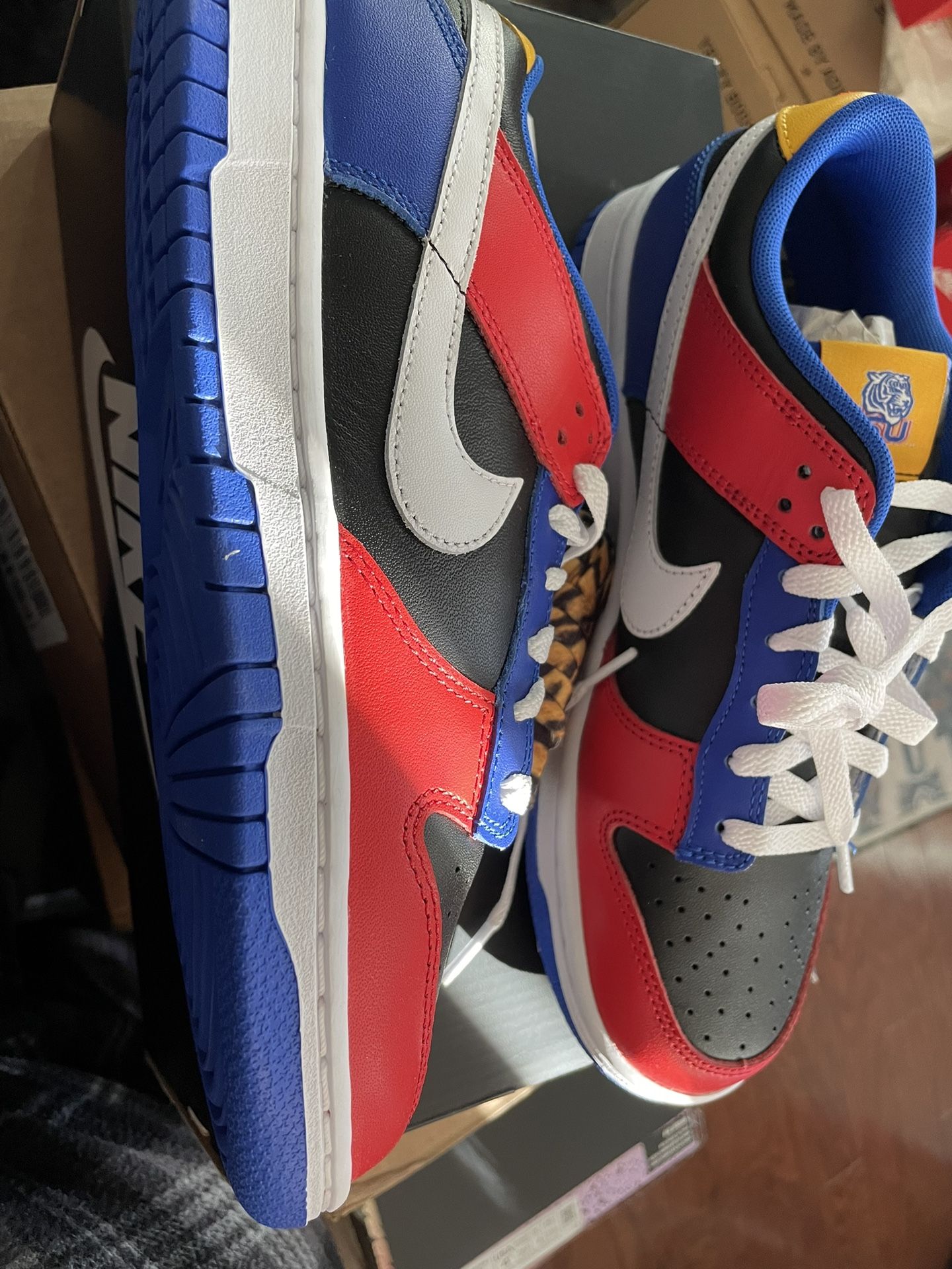 TENNESSEE STATE UNIVERSITY X DUNK LOW 'TIGERS' Size