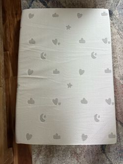 Gently used Mommy & Me Pack 'n Play mattress in excellent, clean condition