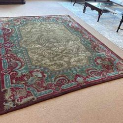 Hand Knotted Indian made area rug. (wool)