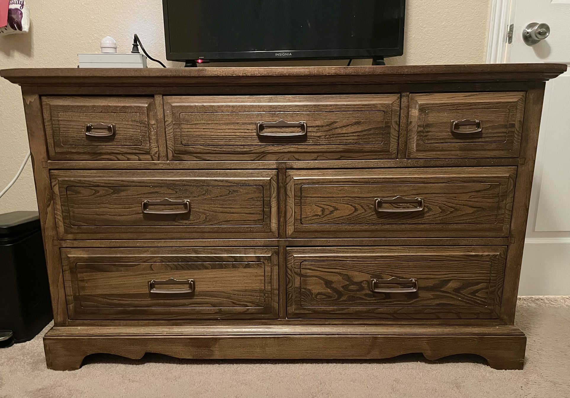 Solid Oak Vintage Quality Wood Dresser Set 