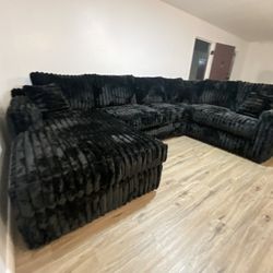 Brand New Super Plush 3pc Xl Corduroy Sectional Set 