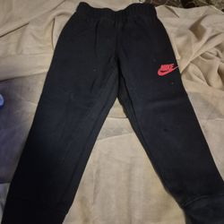 Pantalon...San Bernardino California 