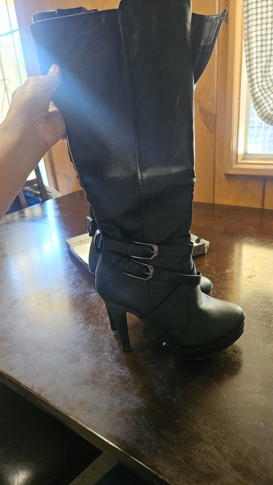 High Heel Boots 