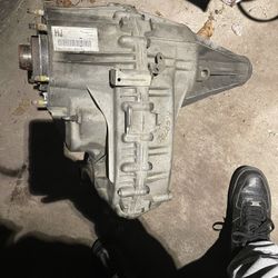 Transfer Case Yukon Denali Cadillac Escalade Ect 